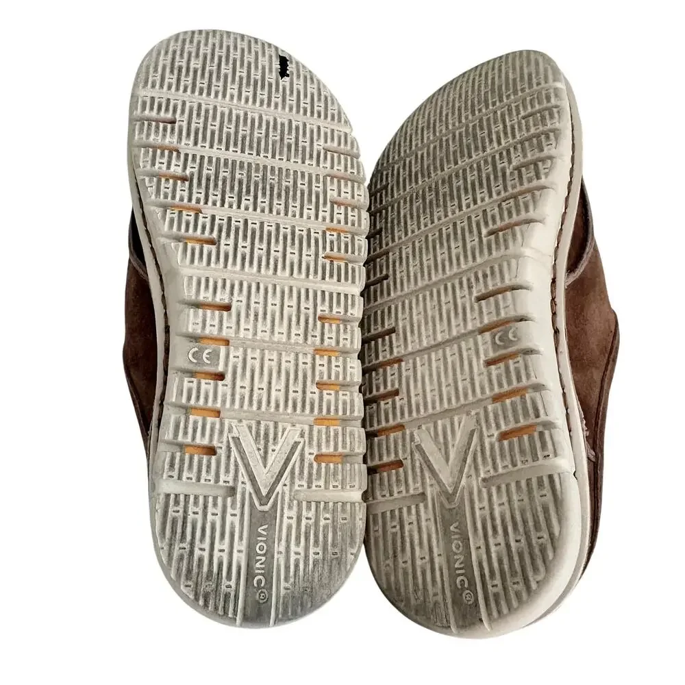 Vionic Mens Uptown Clog Tan Suede Slip On Mules Comfort Shoes Casual Preppy 8